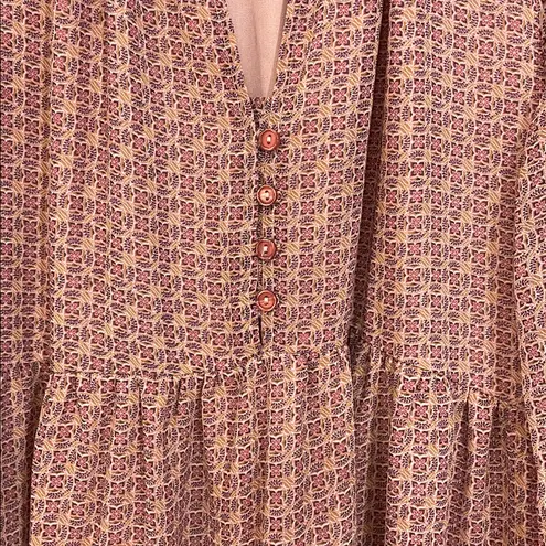 Gibsonlook Dusty Rose Print Long Sleeve
Tiered Chiffon Dress