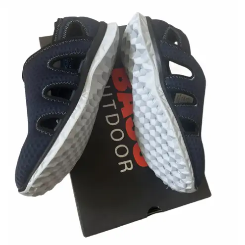 G.H. Bass &Co. BASS OUTDOOR Women's Vented Mesh Water Shoes – Pull-on Trail Sneakers Hiking Size 8.5 NWB