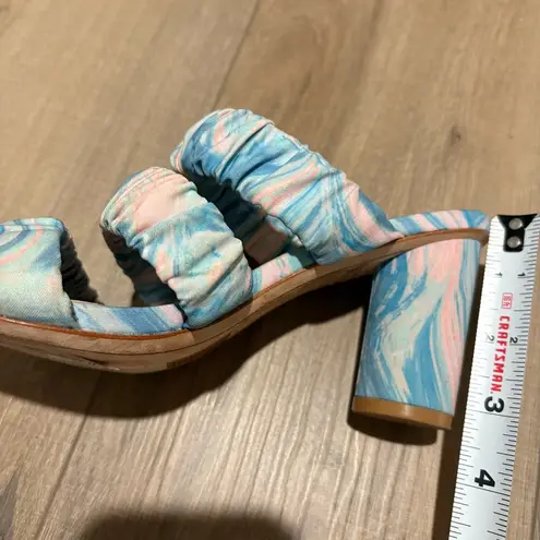 Deltan Colette Printed Three Band Mint Dress Sandals tie dye blue Size 6