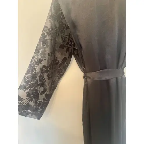 Ivy & Annabelle Robe Black Satin Velvet Flowers Chiffon Size Small Boudoir