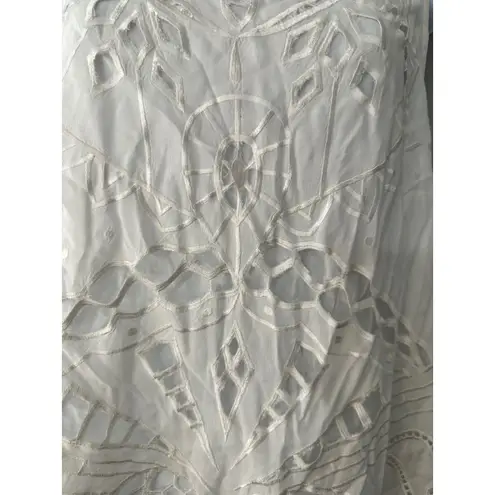 HD in Paris Anthropologie White Sleeveless Eyelet Tank Top Size M