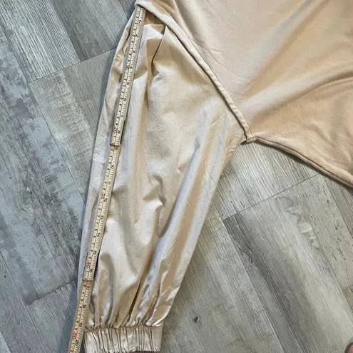 Nation Ltd Matty Sweatshirt with Poplin Sleeves size Large. Almond Milk color