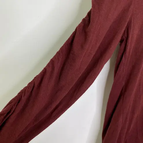 Hello Nite Wine Red Long Sleeve V