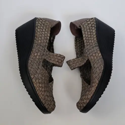 Bare Traps Ursala Bronze Metallic Woven Mary Jane Wedge Heels Shoes Size 7½