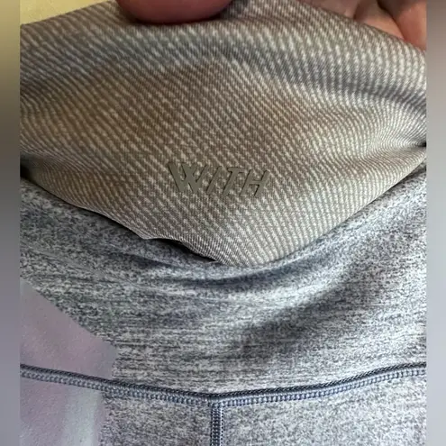 Peloton X WITH White Opal Capri Reversible High Waisted Leggings