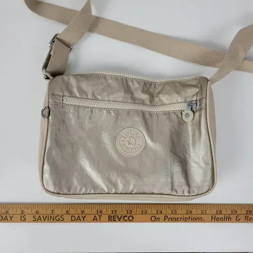 Kipling  Callie Womens Crossbody Bag Gold Metallic Lightweight Casual Purse Bag