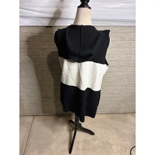 Sioni Hooded Sleeveless Vest Black White Color Block Long Cardigan Knit Size L