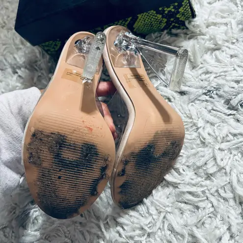 Cape Robbin Clear Heels