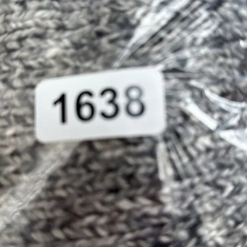 CHAPS  women’s size medium, striped mock neck pullover sweater