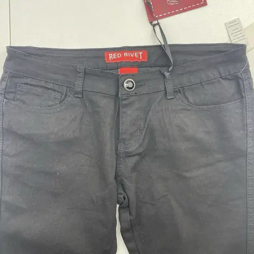 Red Rivet Junior 11 Flare Jeans Black Flap Embroidered Pockets Mid Rise Stretch - Image 4