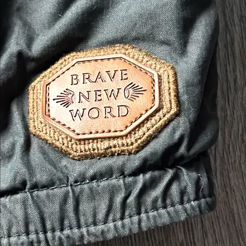 Naketano “Brave New Word” Anorak Jacket –
Size XL