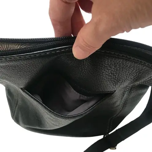 The Sak Sequoia black leather hobo shoulder bag purse