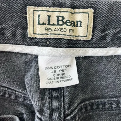 L.L.Bean  jeans relaxed fit 100% cotton straight leg size 18 petite black