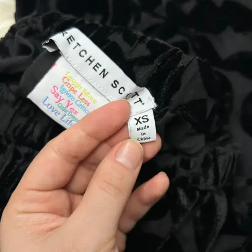 GRETCHEN SCOTT Luxe Leaf Velvet Palazzo Pants Womens Size XS Holiday Party Chic Black