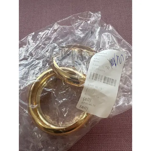 8 Other Reasons Bangle Bracelet Set in Gold One Size Womens jewelry