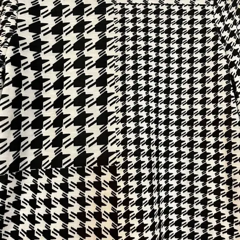 Tribal Women’s Houndstooth Mock Turtleneck 3/4 Sleeve Medium Black