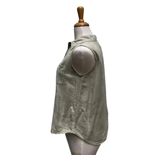 Big Dogs VTG Resortwear 100% Silk Top Sz M Pale Green Button Up Tropical Coastal