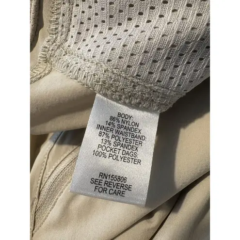 ULTIMATE TERRAIN Gander Trailhead Hiking Pant Beige Size 8 Outdoor Gorpcore Tan