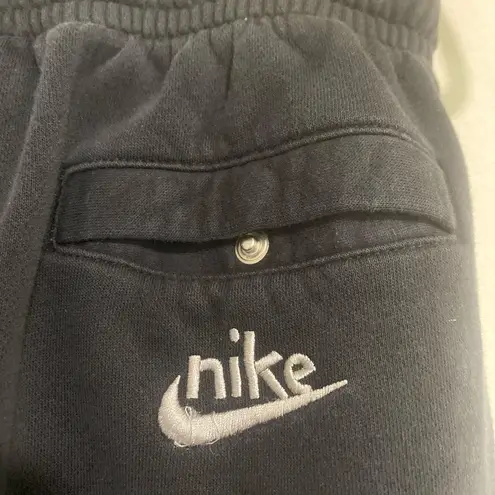 Nike  Smiley Jogger Sweatpants