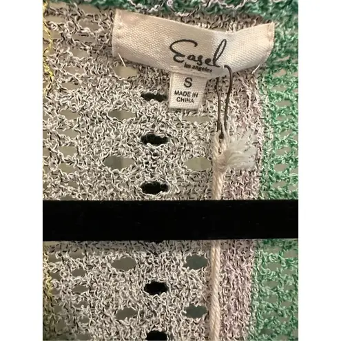 easel Size S (Oversized)  Los Angeles Poncho Crochet in Apple Green