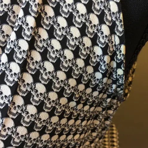 Myne Silk black and white houndstooth skull skater dress size 0