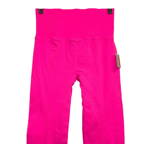 Free People Movement Good Karma Leggings Cotton Candy Hot Pink Size M/L NWT Size M