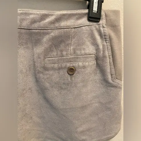 BCBGMAXAZRIA  Grey Phillipa Suede Shorts