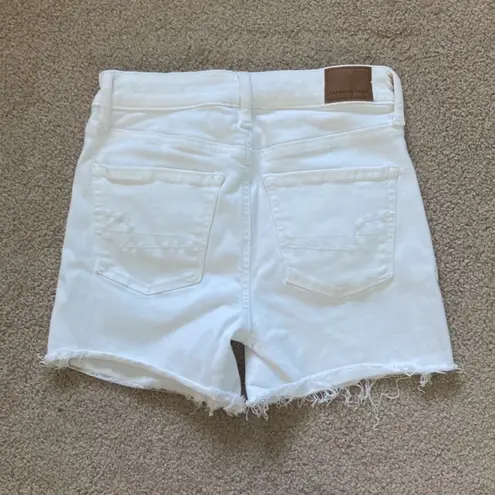 American Eagle  high rise shortie white jean shorts in size 0