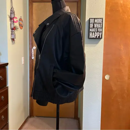 Wild Fable  black pleather moto bomber jacket size XL