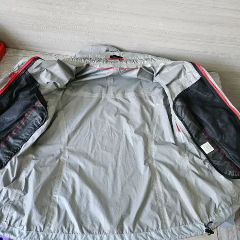 Marmot PreCip Womens Red Hooded Rain Jacket Windbreaker Gorpcore Light Size M