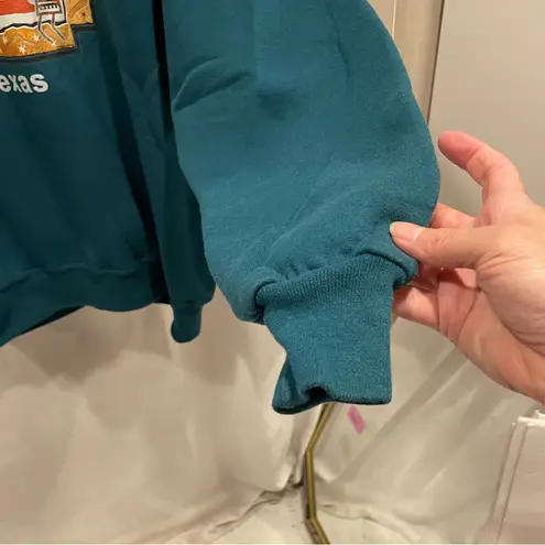 Vintage 90’s chunky aqua Southwest design Texas sweatshirt Blue Size L