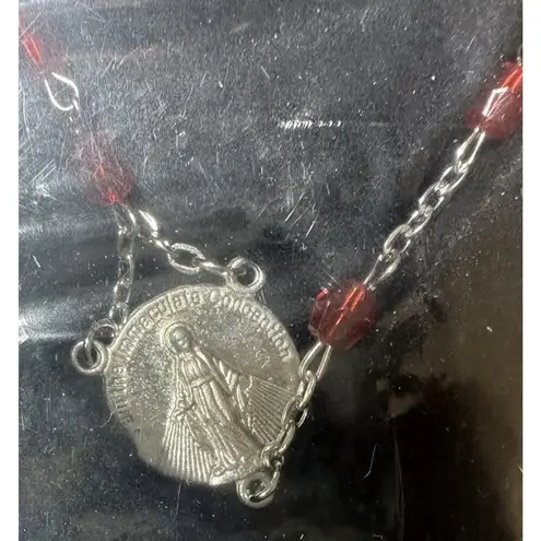 Pope St. John Paul II Commemorative Rosary Red Beads with Medallions Zipper Case