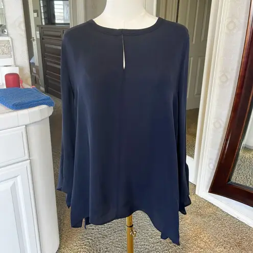 Brand New KOBI HALPRIN 100% Silk Blouse in Navy Blue Size Large Retail $298 NWT