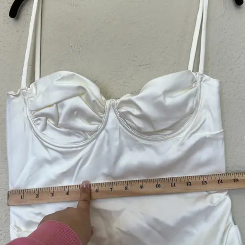 House Of CB  'Flora' Ivory white Satin Corset Dress/Size M‎ flawed NWOT
