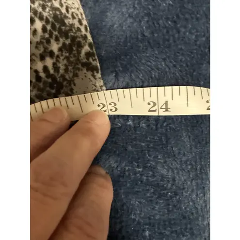 Apt. 9  Snake Skin Print Button Up Shirt Women's Size Large thumbnail 8