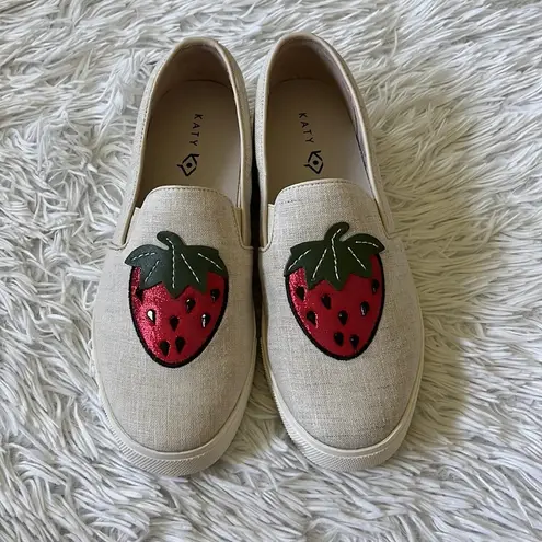 Katy Perry The Kerry Novelty Canvas Strawberry Women’s Slip-Ons size 7.5M