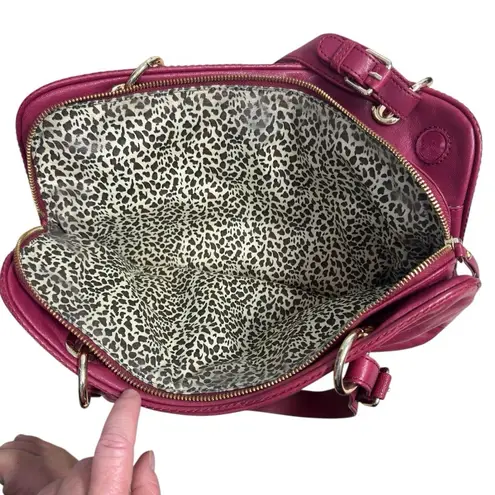 Sorial New York Red Leather Tote With Gold Zipper Accents Pocketbook Travel