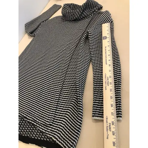 Cabi Fergie Splits Women XS Sweater Long Sleeve Pullover Cowl Neck Knit Striped