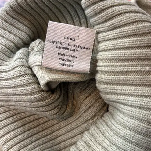 Varley  Britannia Turtle Neck Sweater in Desert Sage‎ Size Small