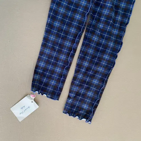 Edge Vintage Plaid Lettuce Top