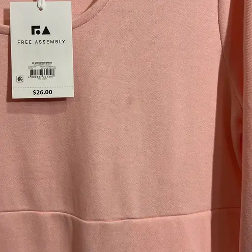 NWT Free Assembly Women's Pleated U Neck Mini Dress size Medium. Pink