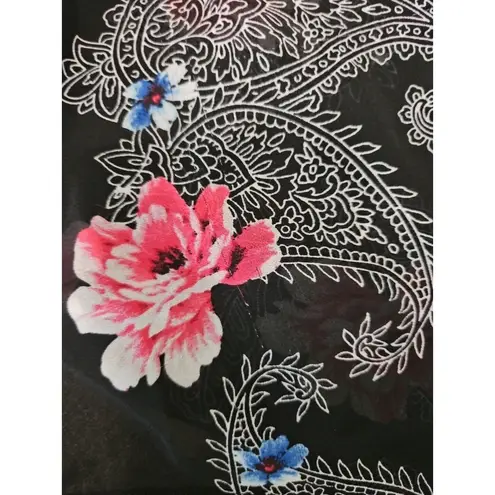 Torrid Top Hi Lo Button Front Roll Tab Sleeve Paisley And Floral Size 2 us 18