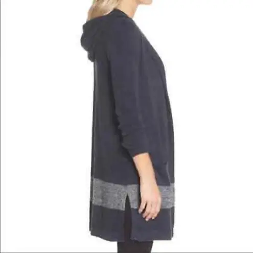 Barefoot Dreams Coastal Hooded Sweater Hoodie Stripe Pockets Cozy Chic