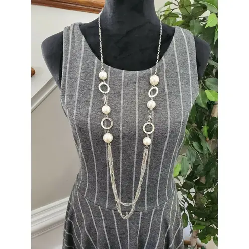 Freeway Apparel Boutique Freeway Women Gray Polyester Round Neck Sleeveless Knee Length Dress S