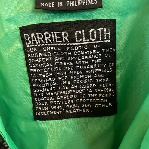 Pacific trail vintage 80s - 90d black and neon green streetwear windbreaker jacket