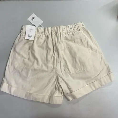 FREE ASSEMBLY Women’s Cuffed Pleated Shorts Size 8 New With Tags White