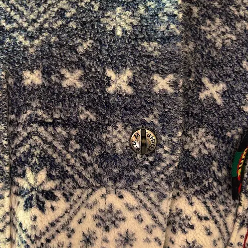 Vintage B.U.M. snowflake pattern grunge oversized button down fleece sweater M Blue Size M