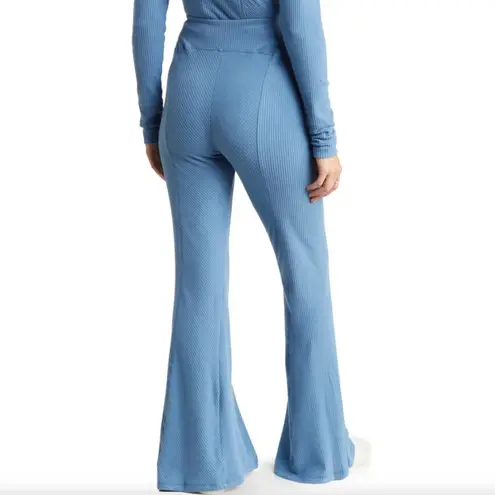 Area Stars New Ribbed Knit Flare Leg Full Length Pull On Pants Blue Size Small