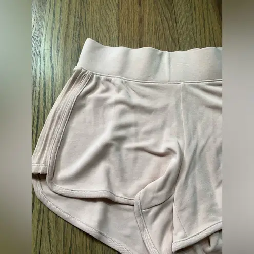 Athleta NWT  pink serenity short XS