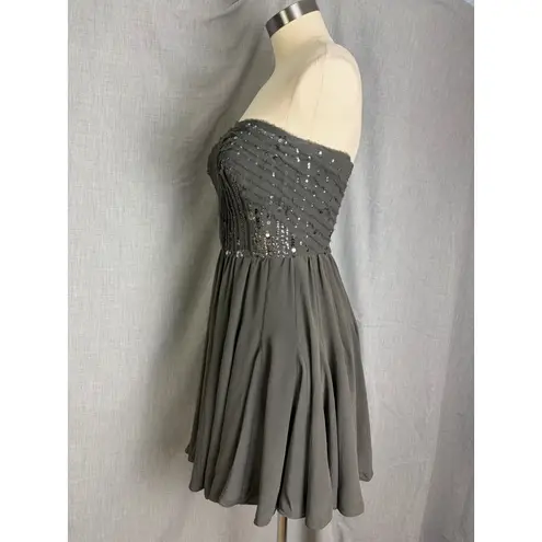 Rebecca Taylor Gray 100% Silk Strapless Sequin Dress Sweetheart Mini Smocked 4